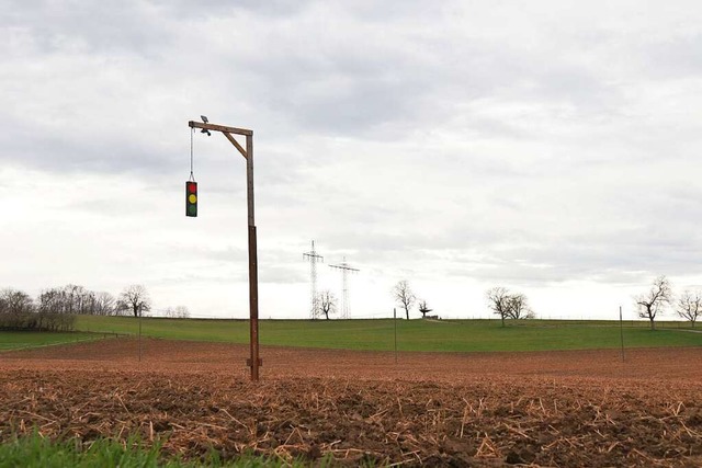 An neuem Standort, aber von der B3 wei...esregierung zum Ausdruck bringen soll.  | Foto: Alexander Huber