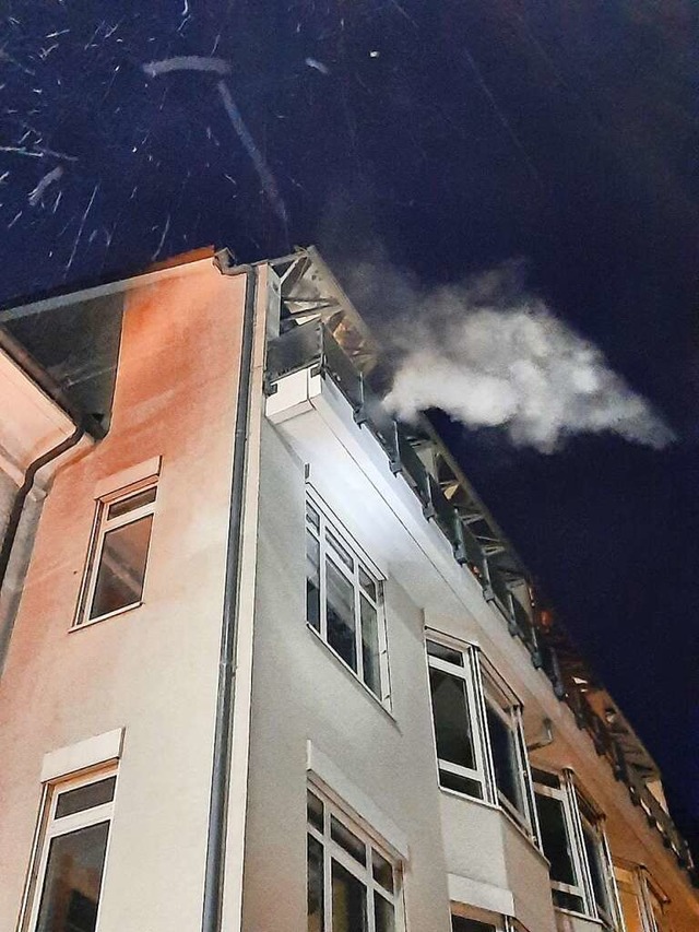 Diese Kltewolke vom Balkon des Dachge...en Feuerwehralarm am Samstagabend aus.  | Foto: Feuerwehr Bonndorf