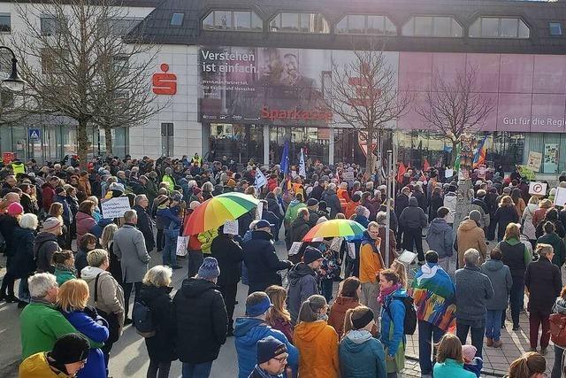 Erste Kundgebung fr Demokratie findet in Titisee-Neustadt statt