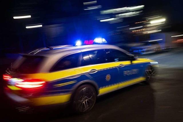 Alkoholisierter Autofahrer flieht in Ihringen vor Polizeikontrolle