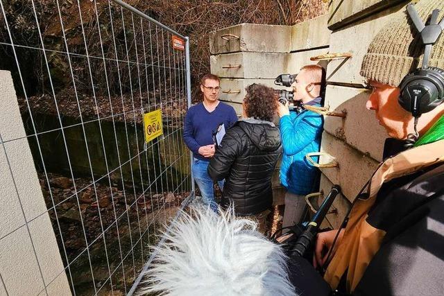 Wohnhaus von Felssturz bedroht: Sat.1-Team filmt in Wieslet