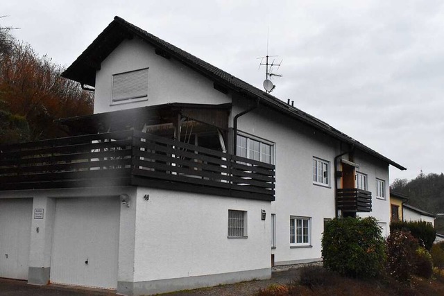 Dieses Haus in Hauingen soll zur Unter... zu 30 jugendliche Flchtlinge werden.  | Foto: Thomas Loisl Mink