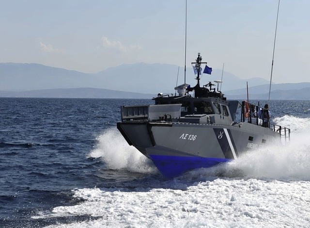 Boot der griechischen Kstenwache  | Foto: - (dpa)
