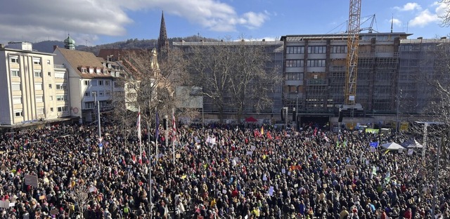 &#8222;Wir alle sind Auslnder &#8211;...ier in Freiburg auf den Transparenten.  | Foto: Annika Vogelbacher