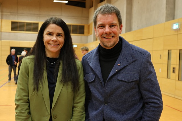 Jessica Lang und Lars Halter treten in der Stichwahl an.  | Foto: Alexandra Gnzschel