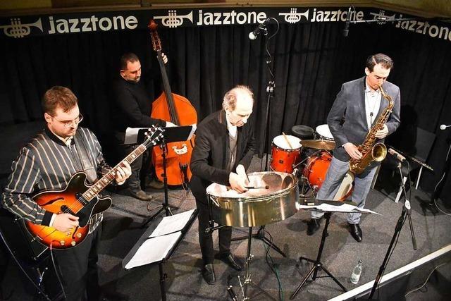 Rick Hollander gelingt mit seinem Quartett ein ungewhnlicher Abend im Jazztone in Lrrach
