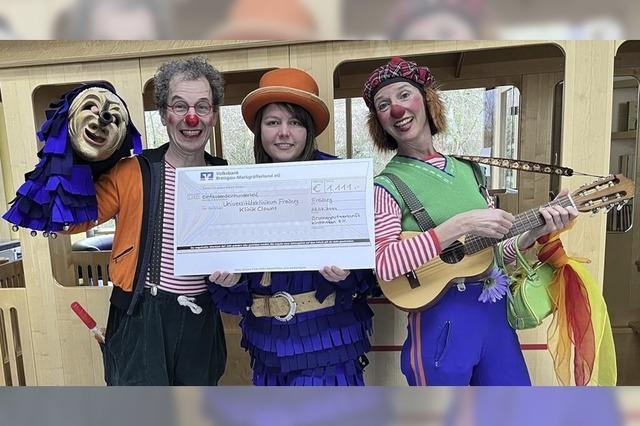 Narren helfen Klinik-Clowns