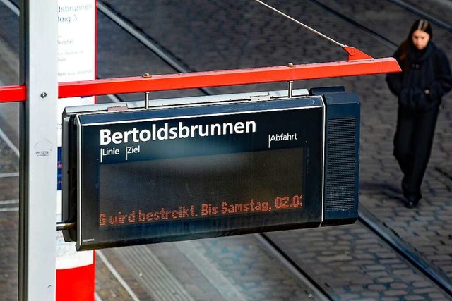 Am Donnerstag und Freitag fahren in Fr...r ist ein Warnstreik der Gewerkschaft.  | Foto: Ingo Schneider