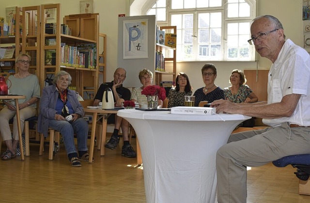 Eine von zahlreichen Veranstaltungen: ... seinem Buch &#8222;Pest Blut&#8220;.   | Foto: Thomas Loisl Mink