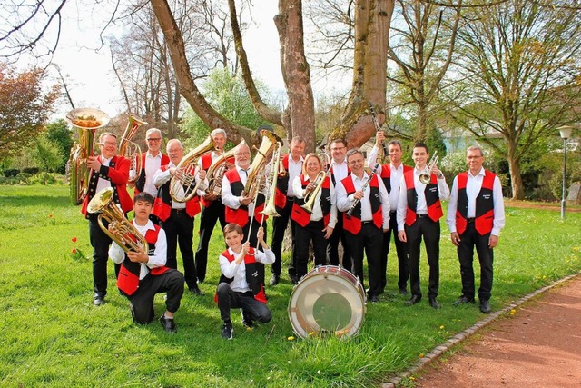 Glnzendes Blech, gespielt von jung bis alt: die Dorfmusikanten Schliengen  | Foto: Schliengener Dorfmusikanten