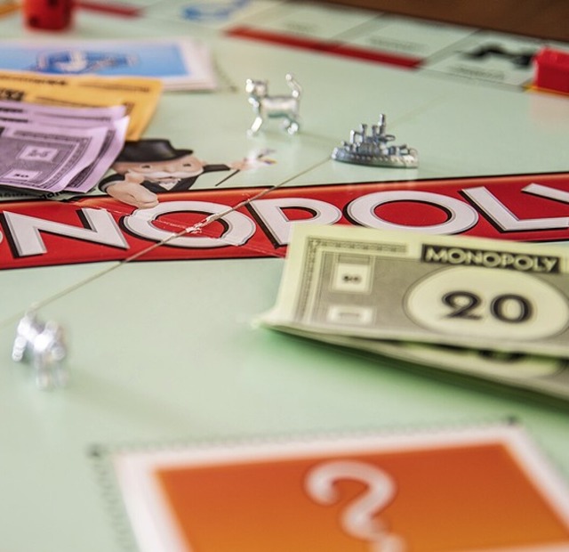 Von Elizabeth Magie Philipps hatten wi...gung &#8211;  daher hier ihr Monopoly.  | Foto: Haris Andronos (stock.adobe.com)