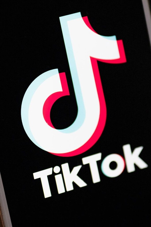 Wird von Jugendlichen gerne genutzt: die Videoplattform Tiktok  | Foto: Monika Skolimowska (dpa)