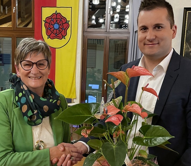 Rita Ehret wurde  als Leiterin der Kle...germeister Martin Rupp  verabschiedet.  | Foto: Mario Schneberg