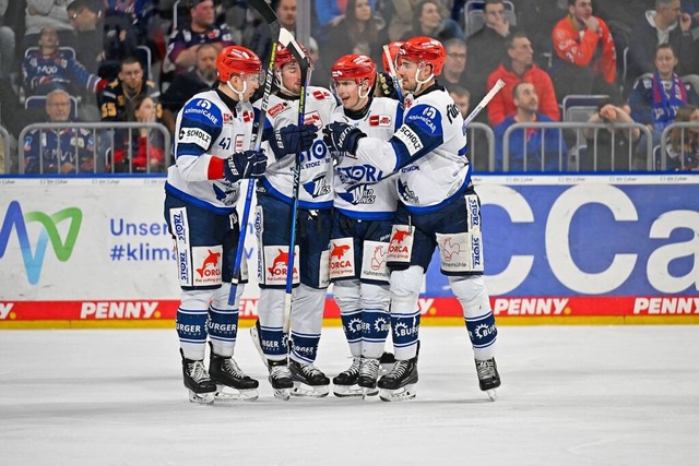 Stehen als Team zusammen, wollen immer...t den grten Erfolg seit Jahrzehnten.  | Foto: IMAGO/Eibner-Pressefoto/Daniel Bamberg