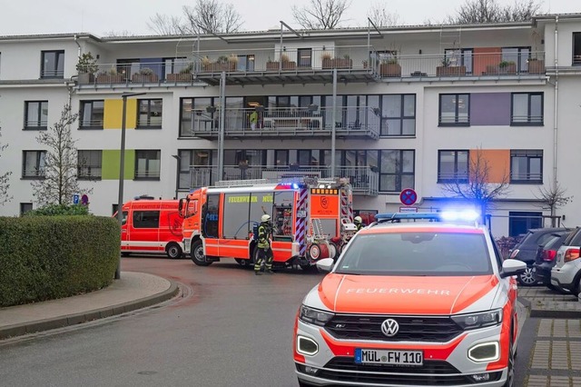 Die Feuerwehr rckte am Mittwoch um ku... am Khlgarten&#8220; in Mllheim aus.  | Foto: Volker Mnch