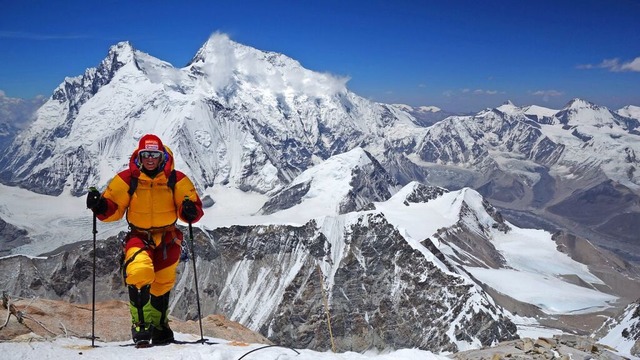 Alix von Melle auf dem fnfthchsten B...Makalu mit einer Hhe von 8485 Metern.  | Foto: Alix von Melle
