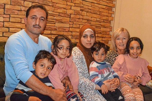 Eine syrische Familie nimmt nach Jahren in Ehrenkirchen nicht ganz freiwillig Abschied von Sdbaden