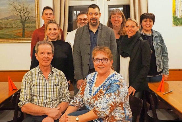 Arno Bosshard  (sitzend), Birgit Schle...ia Rder, Dunja Ceci und Gerda Sievert  | Foto: Herbert Frey