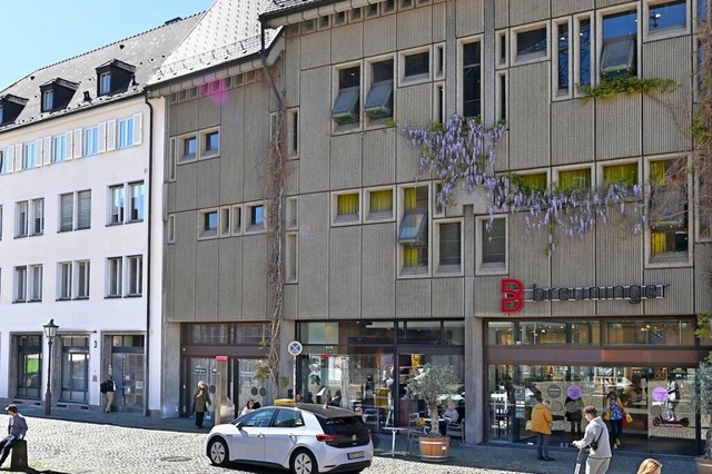 Bekanntes Modehaus: Die Rckfront von Breuninger in Freiburg   | Foto: Thomas Kunz