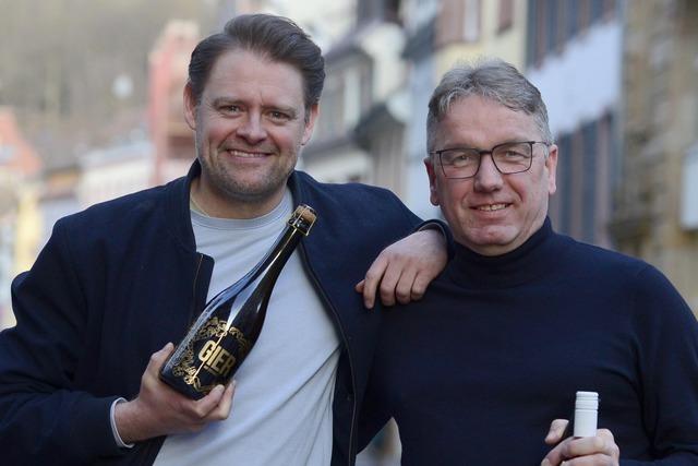 Max Giermann lebt jetzt wieder in Freiburg - und bringt einen Wein heraus