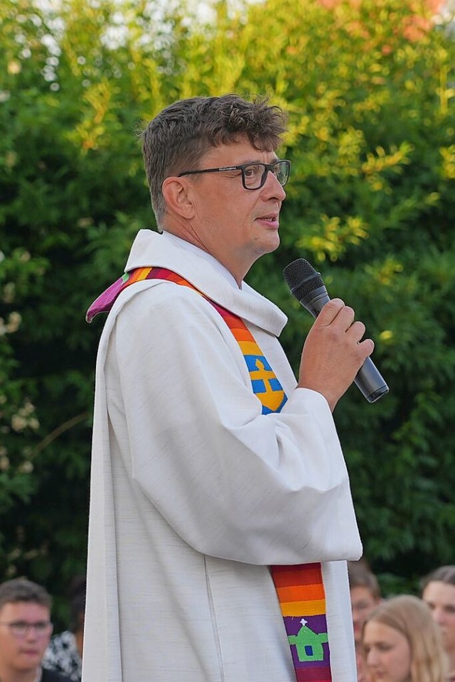 Pfarrer Jrgen Schindler  | Foto: Senoka