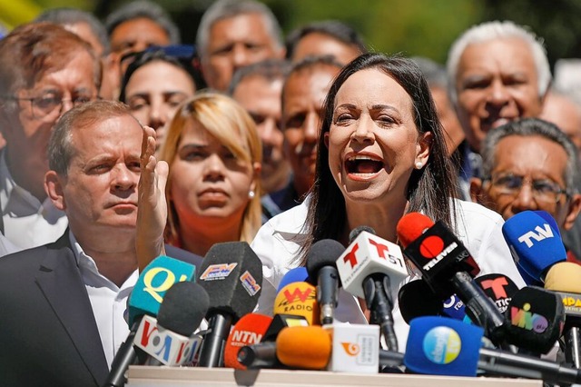 Maria Machado zieht sich als Spitzenkandidatin der Opposition zurck.  | Foto: Pedro Rances Mattey (dpa)