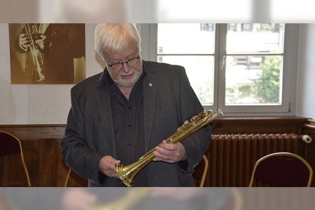 Zwei Trompeten bereichern das Museum im Schloss Schnau