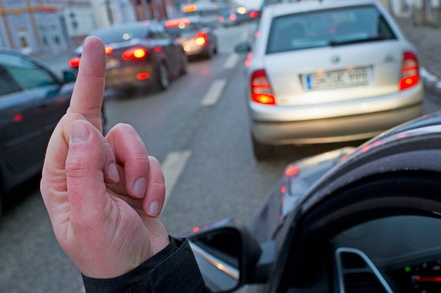 Aggression im Straenverkehr ist keine Seltenheit. (Symbolfoto)  | Foto: Jens Bttner