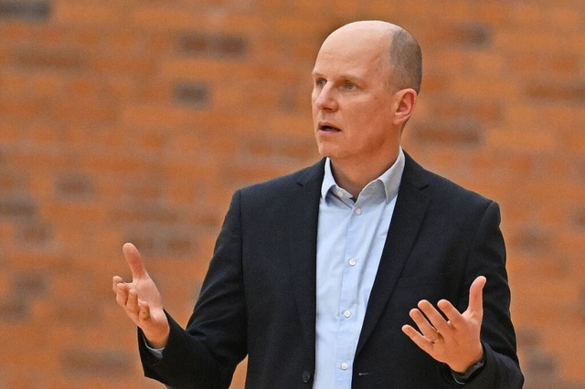 Harald Janson, Cheftrainer und Mastermind der Freiburger Eisvgel.  | Foto: Achim Keller