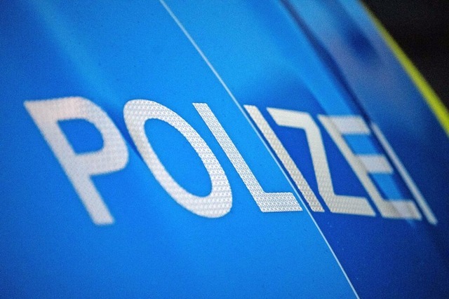 Die Polizei in Lahr sucht Zeugen.  | Foto: Marijan Murat (dpa)