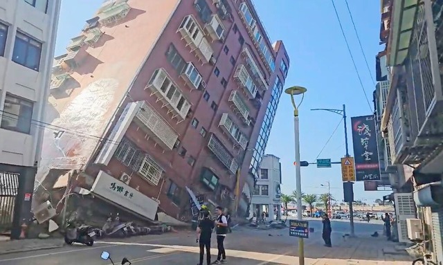 Schwere Erdbebenschden in Taiwan  | Foto: - (dpa)