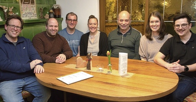 Verdiente Mitglieder (von links): Thom...ian Guth, Sarah Kuhnle, Jochen Schmid.  | Foto: Dominik Rauer