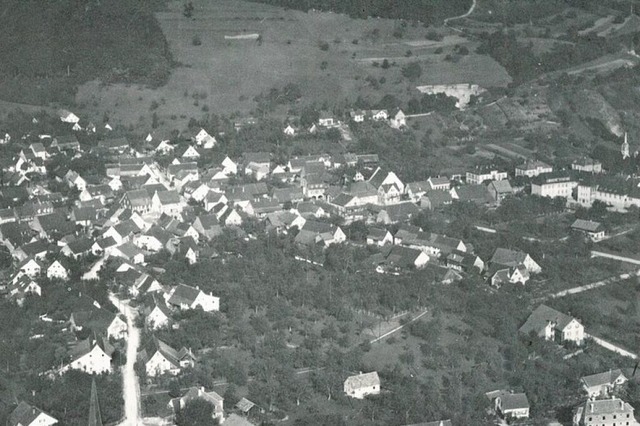 Auf dem Luftbild von Wyhlen aus dem Ja...rkstatt von Gustav Schwander zu sehen.  | Foto: privat