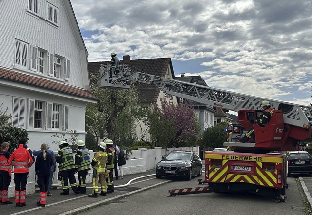 Feuerwehreinsatz in der Schwarzwaldstrae in Offenburg.   | Foto: Helmut Seller
