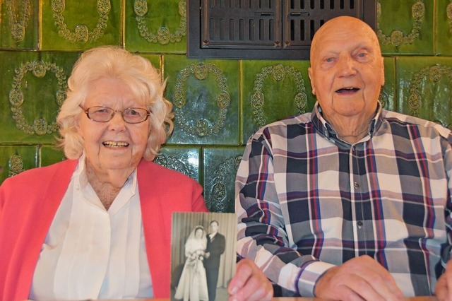1955 haben sich Erika und Heinrich Jen...ernt und vier Jahre spter geheiratet.  | Foto: Maite Greul
