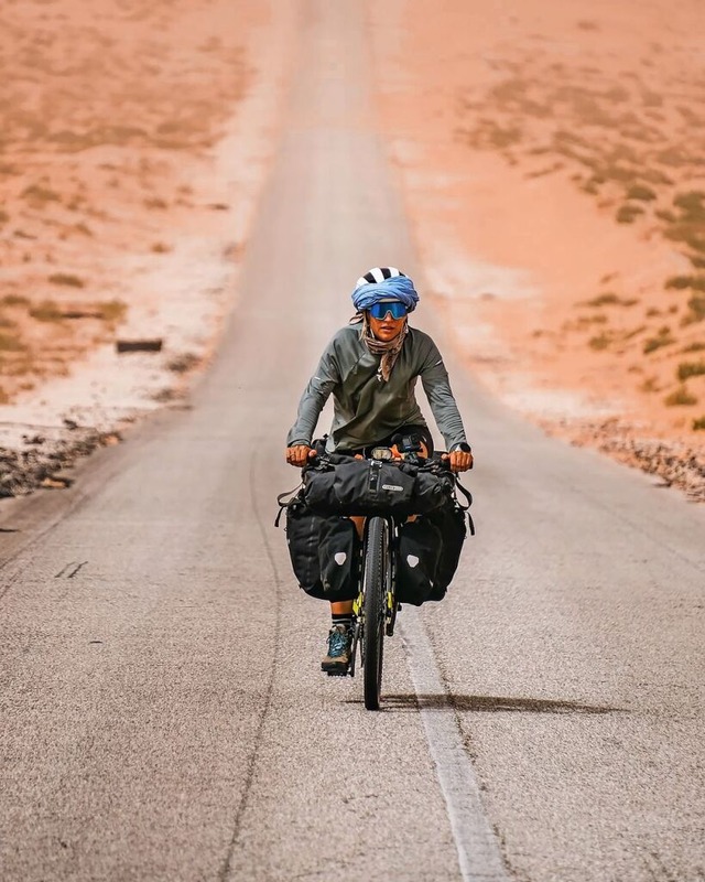 2300 Kilometer war die Saharadurchquer...chte sie nach eigenen Angaben pro Tag.  | Foto: Julien Soleil (sun_is_cycling)