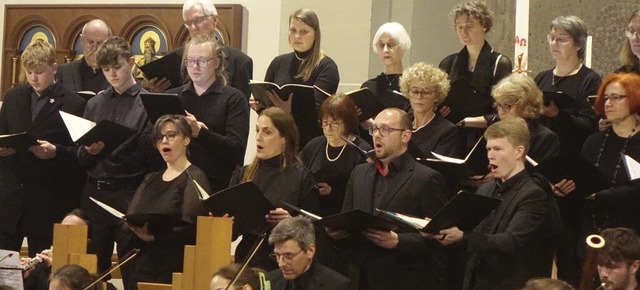 Ein groes Kirchenmusikereignis war da...r, Orchester und Solisten in Todtnau.   | Foto: Roswitha Frey