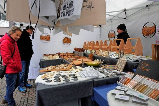 2023 gab es nach langer Zeit wieder einen Weihnachtsmarkt in Lahr.  | Foto: Bettina Schaller