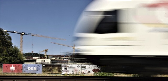 Wahrscheinlich hlt die S-Bahn erst 2025 beim neuen Klinikum.  | Foto: Jonas Hirt