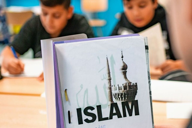 Islamischer Religionsunterricht wird derzeit nur an wenigen Schulen angeboten.  | Foto: Frank Rumpenhorst