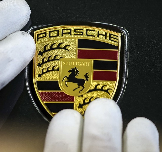 Porsche steigert seine Ausschttungssumme um 129 Prozent.  | Foto: Jan Woitas (dpa)