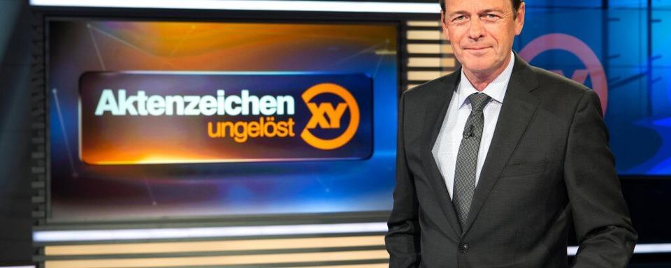 Zuschauer geben nach der Fernsehsendung "Aktenzeichen XY... ungelst" mehrere Hinweise zu Freiburger Vergewaltigungsfall