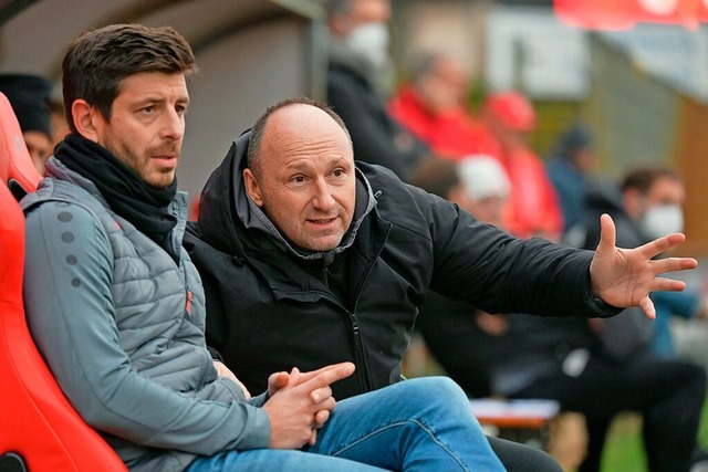 Nur noch bis Saisonende  als  Trainerd...Dennis Bhrer (links) und Axel Siefert  | Foto: Claus G. Stoll