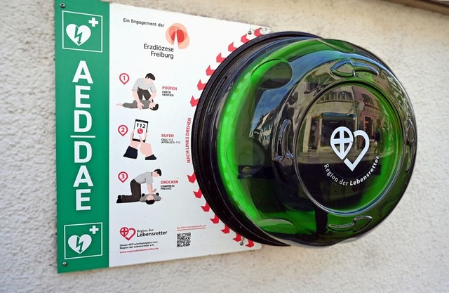 Kann im Ernstfall Leben retten: ein Defibrillator.  | Foto: Thomas Kunz
