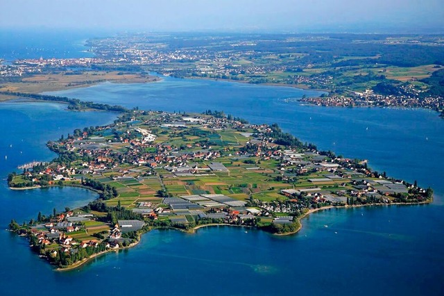 Eine Luftaufnahme der Insel Reichenau am Bodensee  | Foto: Achim Mende