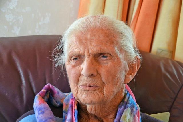 Klara Weber steht auch mit 100 Jahren noch gerne in der Kche