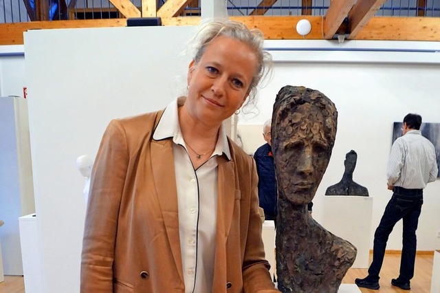 Barbara Schnetzler zeigt Bronzebsten,...ulpturen und Zeichnungen im Stadthaus.  | Foto: Silke Hartenstein
