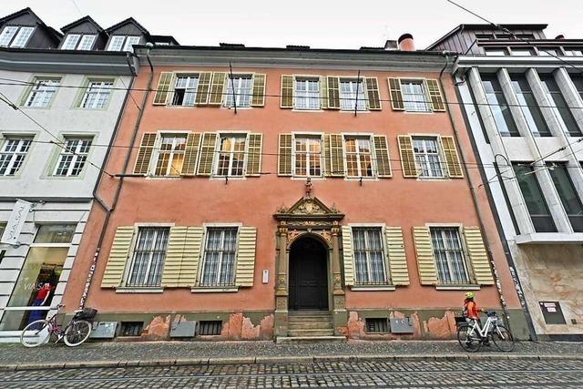 Die Musikschule Freiburg kann vorerst ins freigewordene Haus zum Herzog ziehen