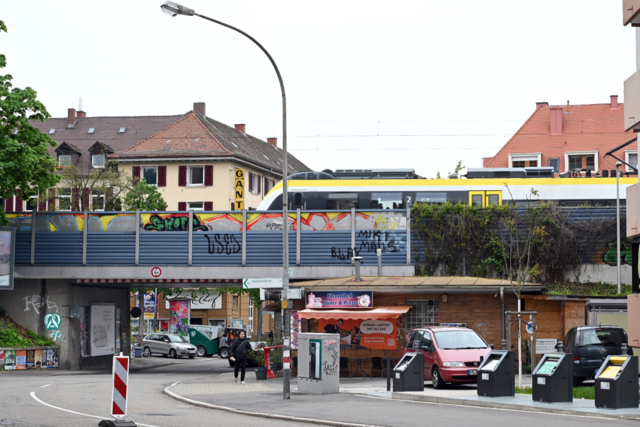 Sechs Meter hohe Lrmschutzwnde sollen Freiburger vor Rheintalbahnlrm schtzen