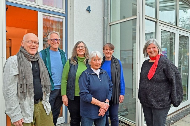 Schner Wohnen: Thomas G. Schoch, Gnt... und Ingeborg Thor-Klauser (von links)  | Foto: Michael Bamberger